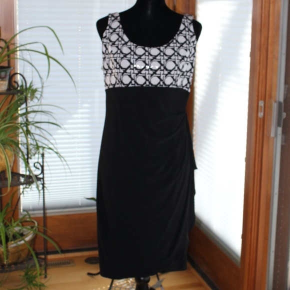 Robe De Soirée Dressbarn Rouge Et Noir à Paillettes - Taille 4 - Neuve Sans étiquette